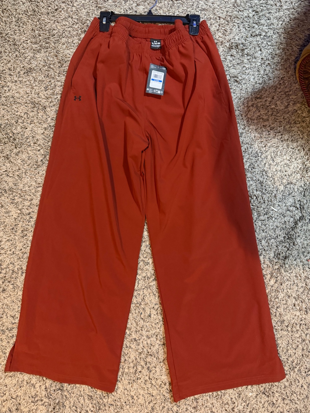 Subcategory selection for men's pants image